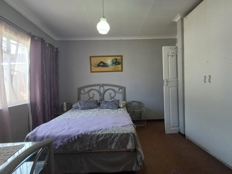 2 Bedroom Property for Sale in Randlespark North West